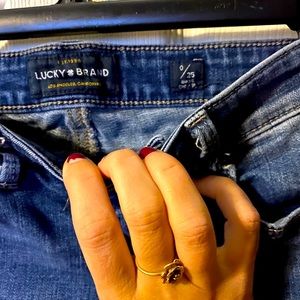 Lucky Jeans 0/25